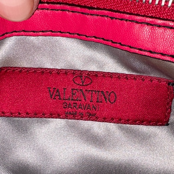 NWOT AUTHINTIC VALENTINO Pink Floral Appliqué Shoulder Bag - Picture 4 of 12